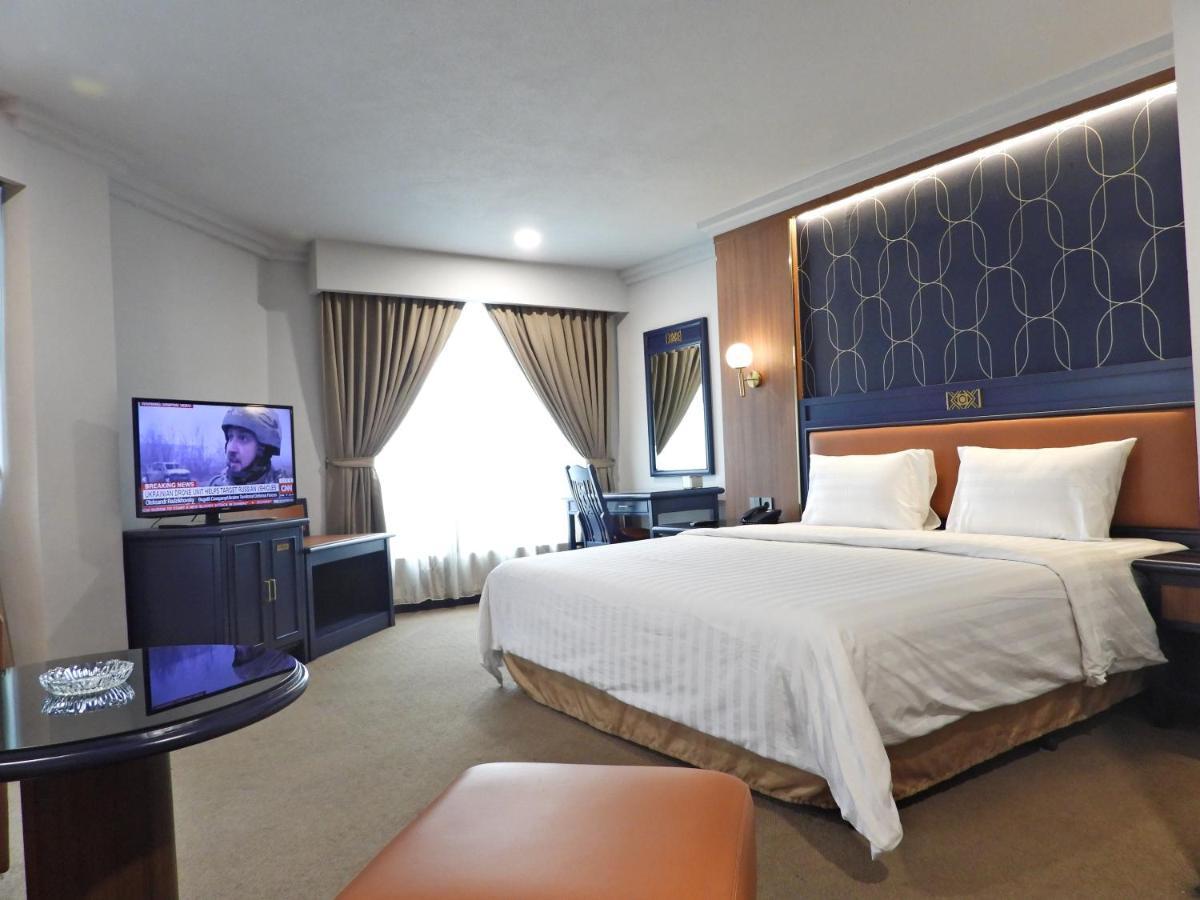 Maxwell Hotel Yakarta Exterior foto